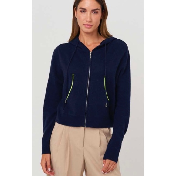 Brodie Cashmere Sweaters - BRODIE Cashmere 100% cashmere zip up heart hoodie in Navy